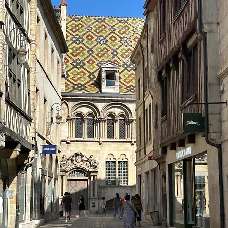 La Diligence - Climatise Au Coeur De Dijon
