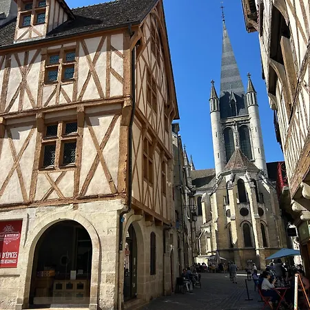 La Diligence - Climatise Au Coeur De 아파트