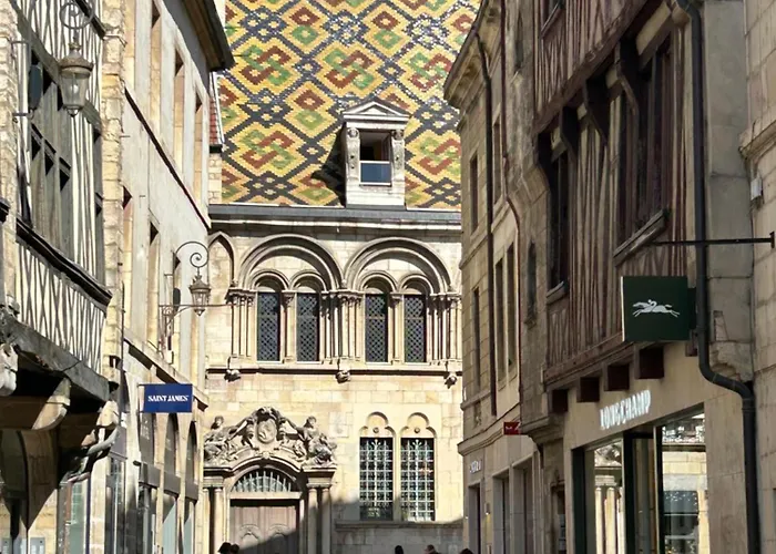 La Diligence - Climatise Au Coeur De Dijon