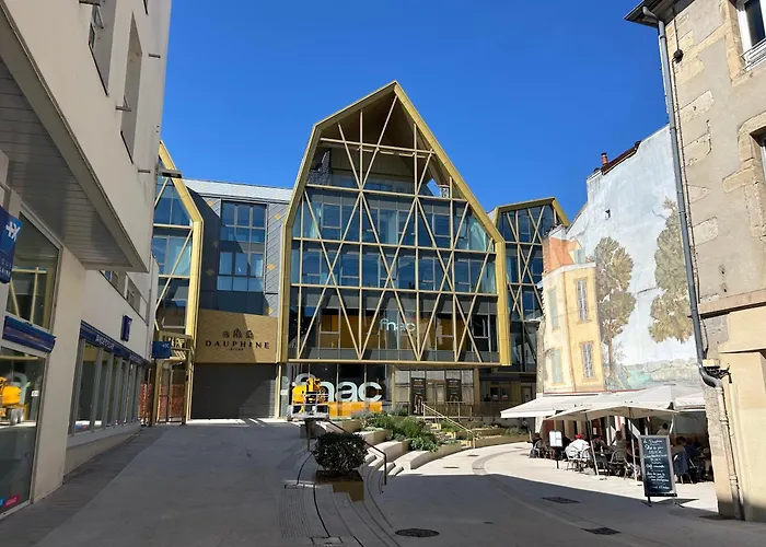 La Diligence - Climatise Au Coeur De *